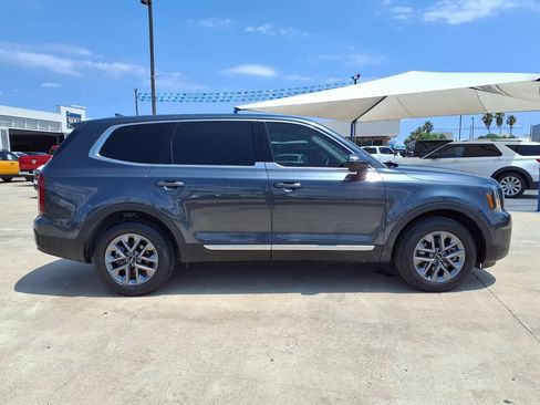 Certified 2024 Kia Telluride LX FWD image 9