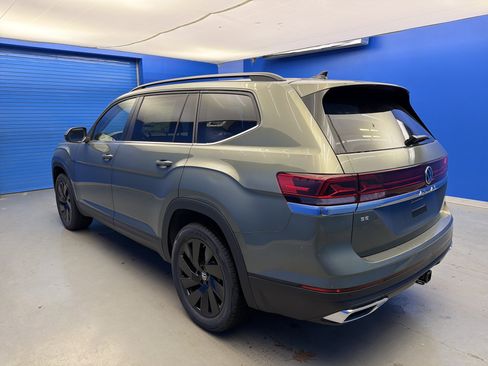 New 2026 Volkswagen Atlas SE image 5