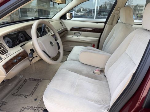 Used 2006 Mercury Grand Marquis GS image 9