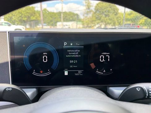 Used 2025 Hyundai Sonata SEL FWD image 9