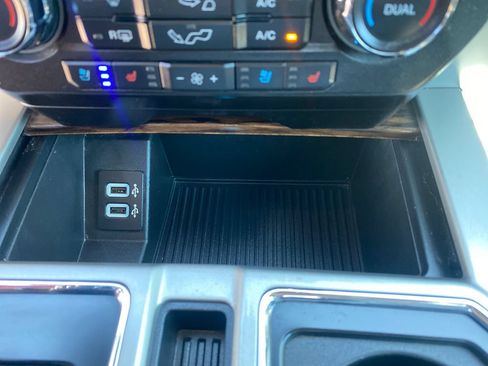Used 2018 Ford F150 Lariat AWD/4WD image 34