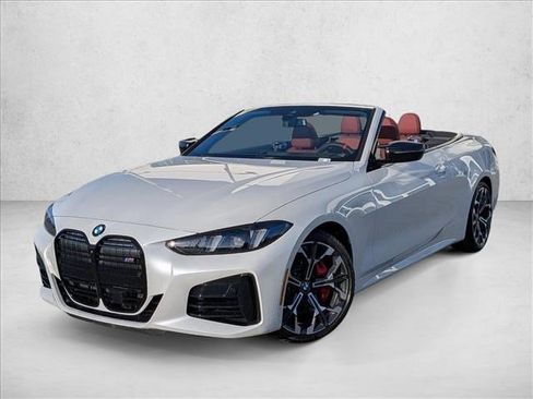 Used 2026 BMW M440i Convertible w/ Premium Package image 1