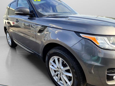 Used 2016 Land Rover Range Rover Sport SE image 13