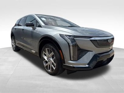 New 2025 Cadillac Optiq Luxury 1 w/ LPO, Floor Liner Package