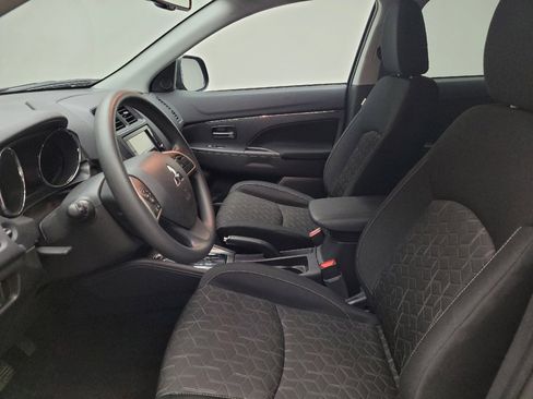Used 2025 Mitsubishi Outlander Sport ES AWD/4WD image 17