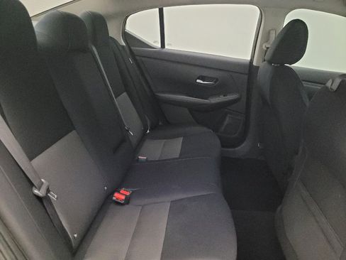 Used 2021 Nissan Sentra SV FWD image 19