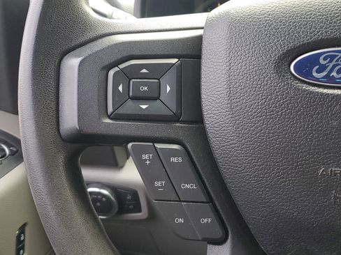 Used 2016 Ford F150 XLT image 21