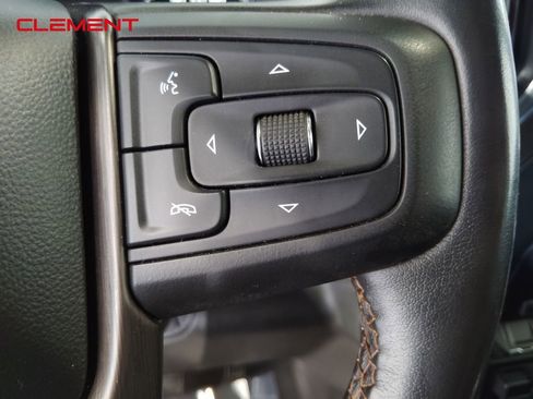 Used 2021 GMC Sierra 1500 AT4 image 13