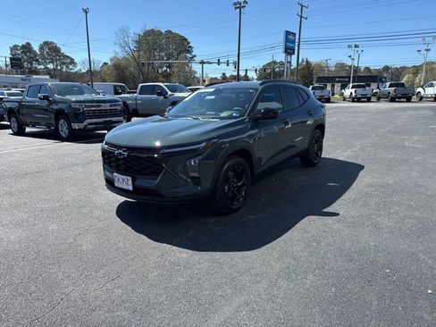 New 2026 Chevrolet Trax LT image 14