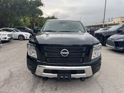 Used 2024 Nissan Titan SV w/ SV Convenience Package AWD/4WD image 6