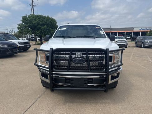 Used 2018 Ford F150 XLT image 2