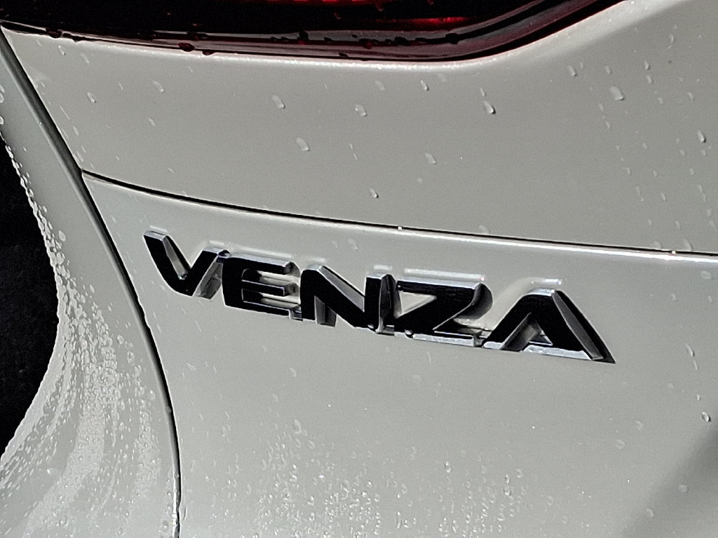 Certified 2021 Toyota Venza Limited w/ Advanced Technology Package AWD/4WD image 31