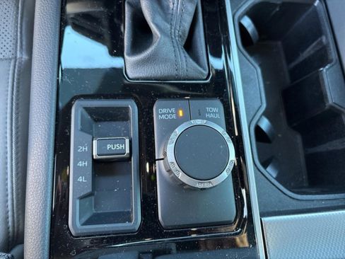 Certified 2025 Toyota Sequoia Limited image 20