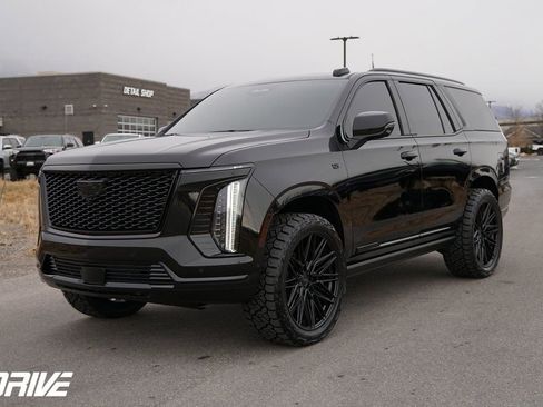 Used 2026 Cadillac Escalade Sport w/ Touring Package image 6