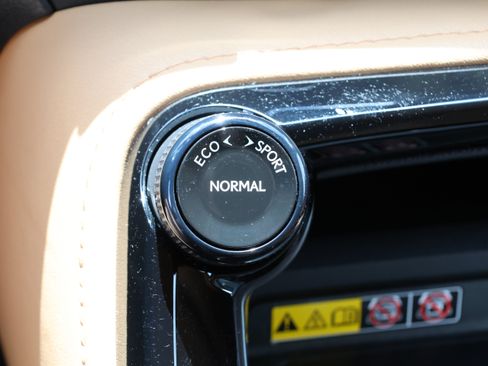 Used 2025 Lexus NX 350 AWD w/ Accessory Package (K3) image 24
