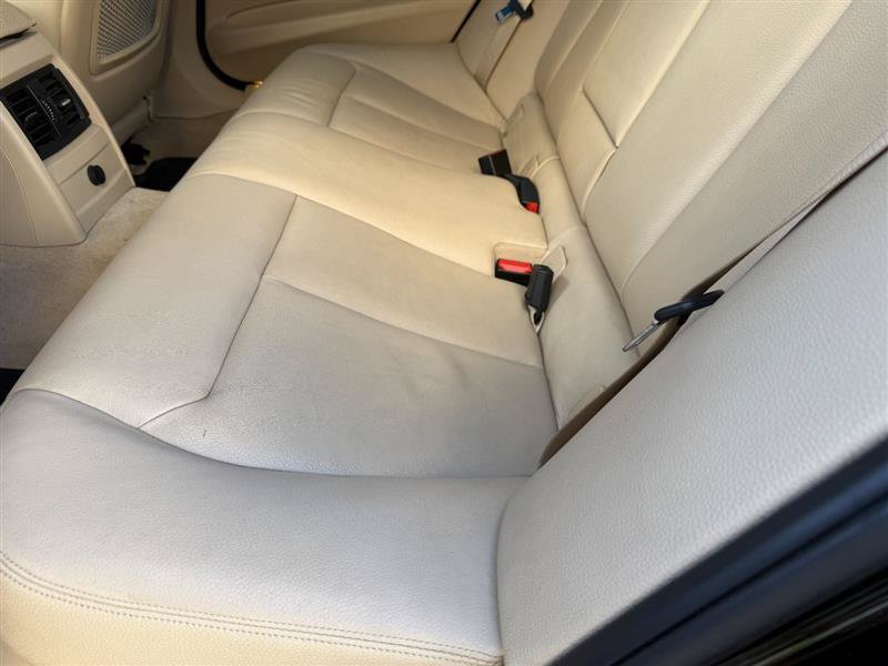 Used 2013 BMW 335i Sedan RWD image 29
