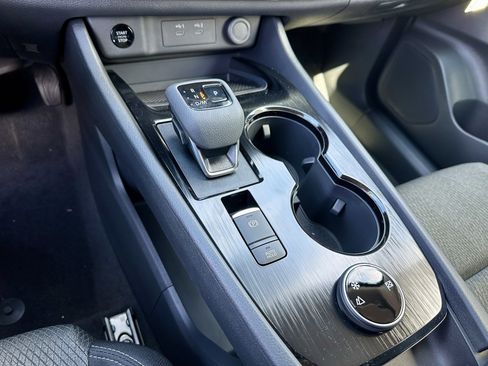 New 2026 Nissan Rogue SV AWD/4WD image 17