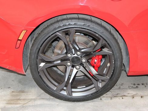 Used 2018 Chevrolet Camaro SS RWD image 49