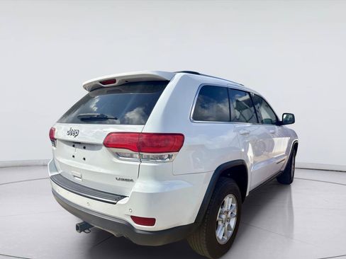 Used 2018 Jeep Grand Cherokee Laredo RWD image 5