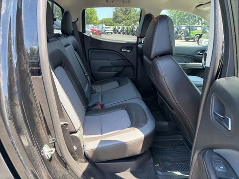 Used 2020 Chevrolet Colorado Z71 AWD/4WD image 14