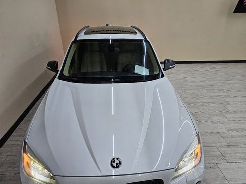 Used 2015 BMW X1 xDrive28i image 4