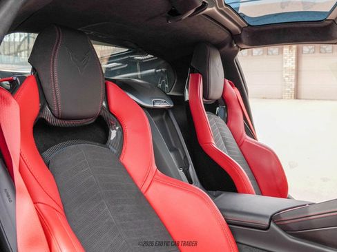 Used 2025 Chevrolet Corvette Z06 w/ Z07 Performance Package image 33