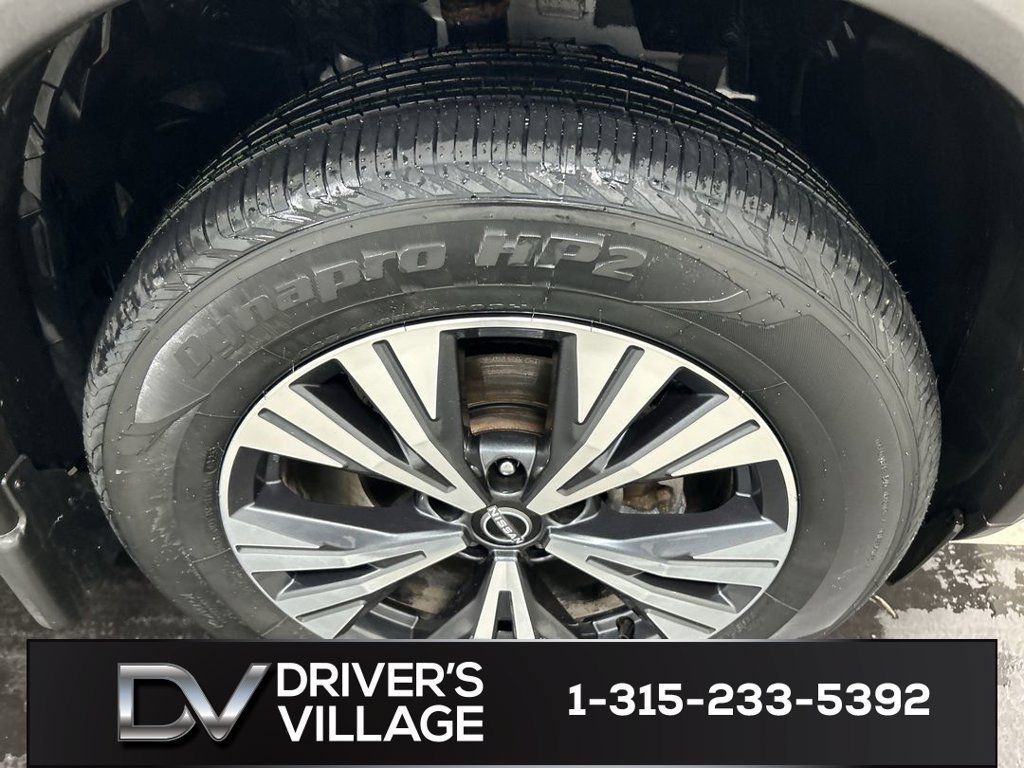 Used 2023 Nissan Rogue SV AWD/4WD image 8