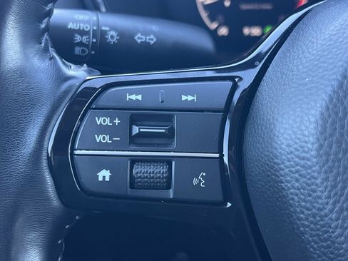 Used 2025 Honda CR-V EX-L image 9