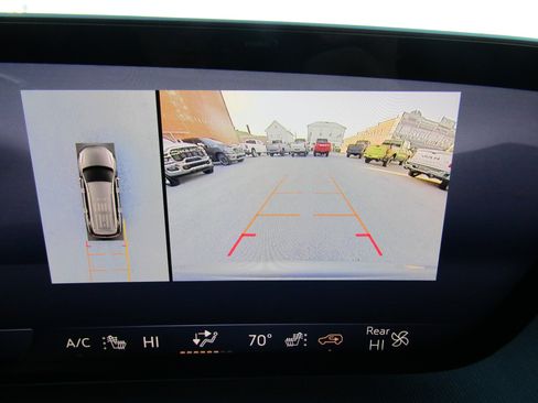 Used 2025 Buick Enclave Sport Touring image 27