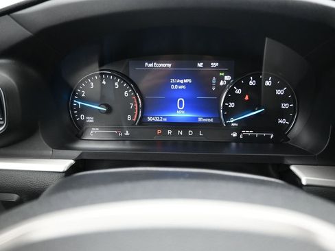 Used 2022 Ford Explorer XLT w/ Equipment Group 202A AWD/4WD image 12