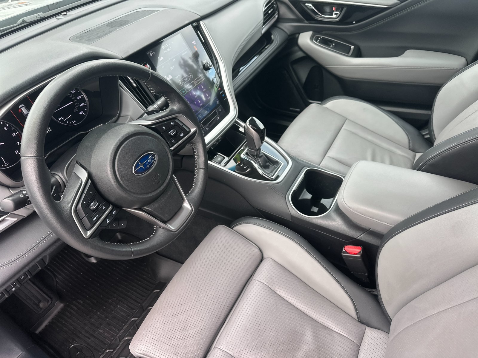 Used 2022 Subaru Outback Limited AWD/4WD image 10