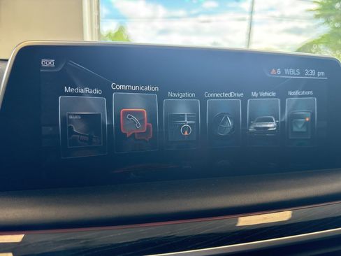 Used 2016 BMW 750i xDrive AWD/4WD image 19