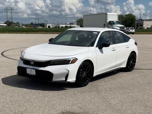 Certified 2025 Honda Civic Sport image 4
