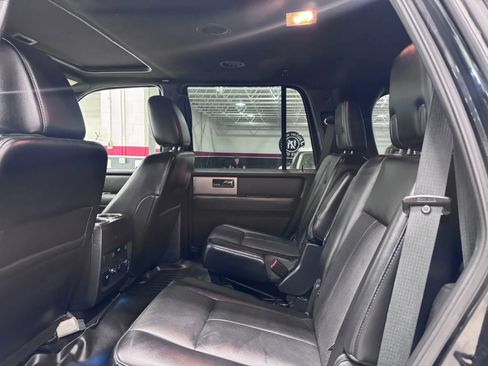 Used 2017 Ford Expedition Limited w/ Equipment Group 301A AWD/4WD image 35