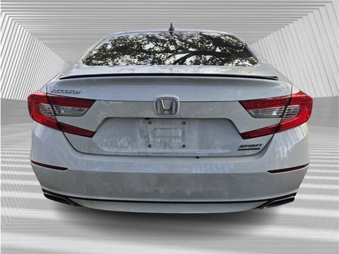 Used 2022 Honda Accord Sport Special Edition image 5