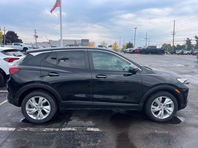 Used 2024 Buick Encore GX Preferred w/ Comfort Package FWD image 4
