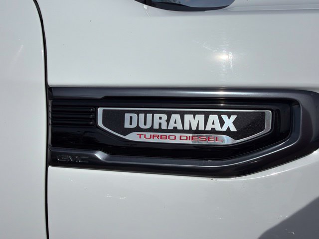 Used 2024 GMC Sierra 1500 AT4 w/ Technology Package AWD/4WD image 13