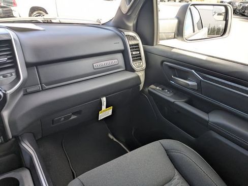 New 2026 RAM 1500 Big Horn AWD/4WD image 16