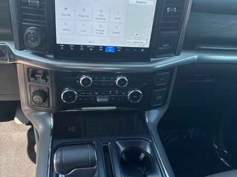 Used 2024 Ford F150 Lariat w/ FX4 Off-Road Package image 10