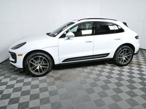 Certified 2026 Porsche Macan Turbo AWD/4WD image 2