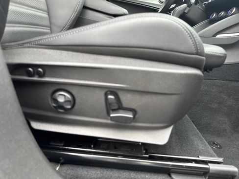 Used 2023 Alfa Romeo Stelvio Veloce AWD/4WD image 67