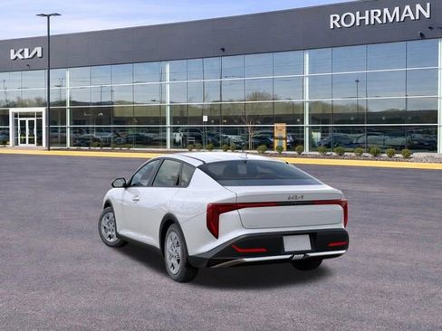 New 2025 Kia K4 LX FWD image 4
