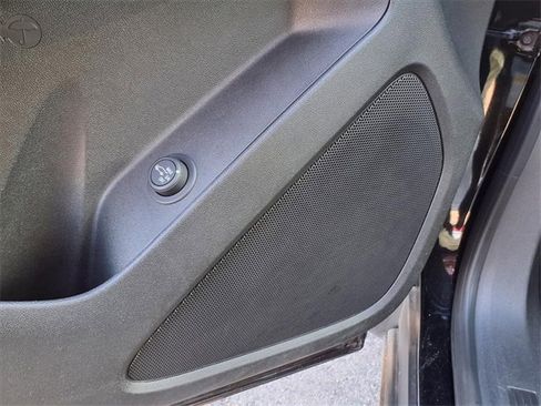 Used 2022 Chevrolet Equinox LT image 49