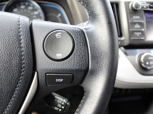 Used 2013 Toyota RAV4 Limited AWD/4WD image 25