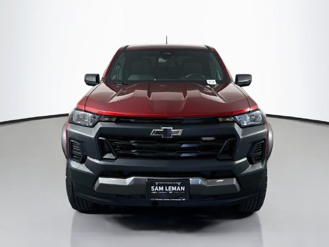 Used 2023 Chevrolet Colorado Trail Boss w/ Advanced Trailering Package AWD/4WD image 2