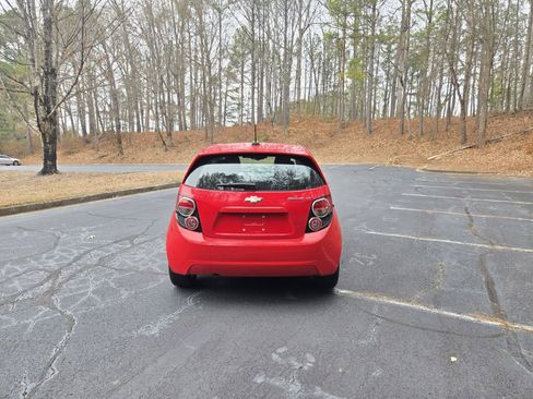 Used 2015 Chevrolet Sonic LT w/ Wheels and Fog Lamp Package image 5