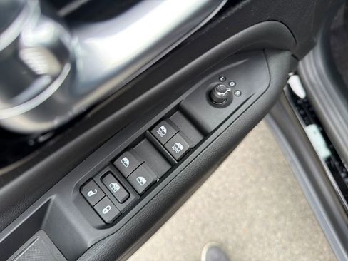 New 2026 Jeep Compass Limited w/ Sun, Sound & Navigation Group image 11