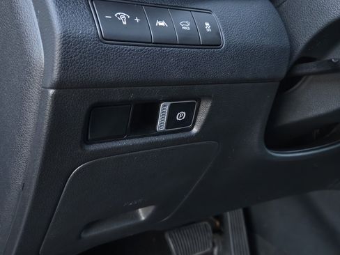 Used 2023 Hyundai Santa Fe SEL image 16