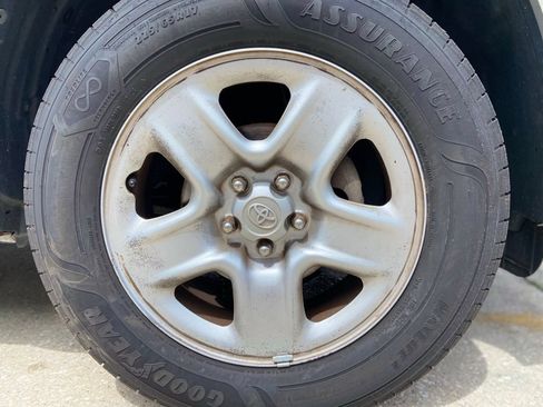 Used 2008 Toyota RAV4 4WD image 12