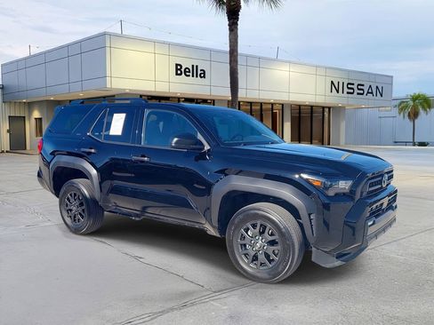 Used 2025 Toyota 4Runner SR5 image 4